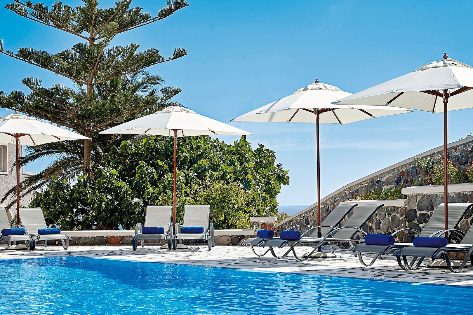 Terra Blue Hotel