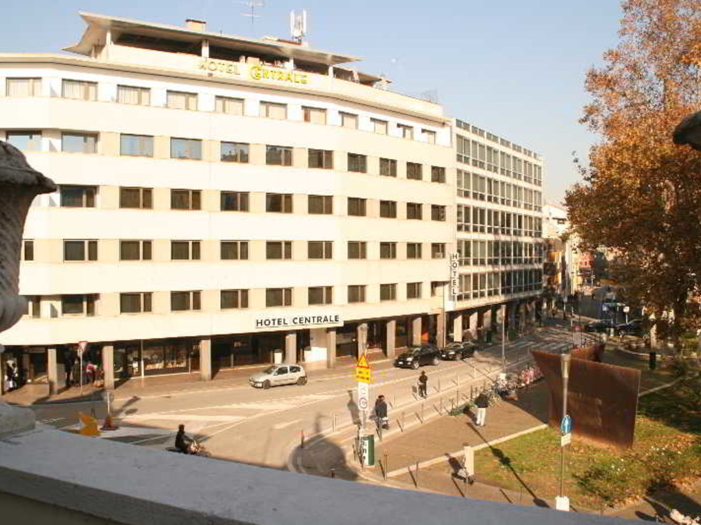 Centrale