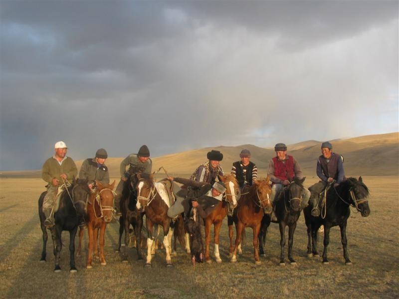 Kyrgyzstán - rajská příroda jezer a hor