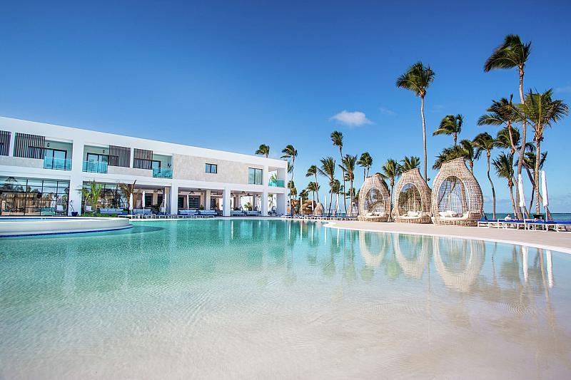 Serenade Punta Cana Beach & Spa Resort