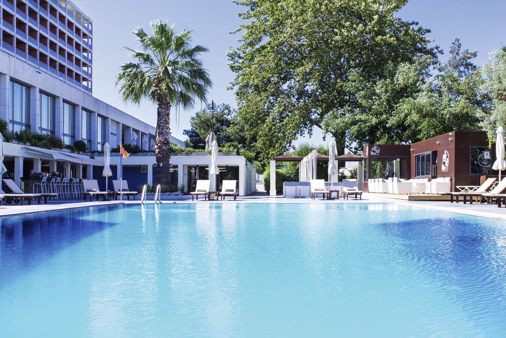 Makedonia Palace