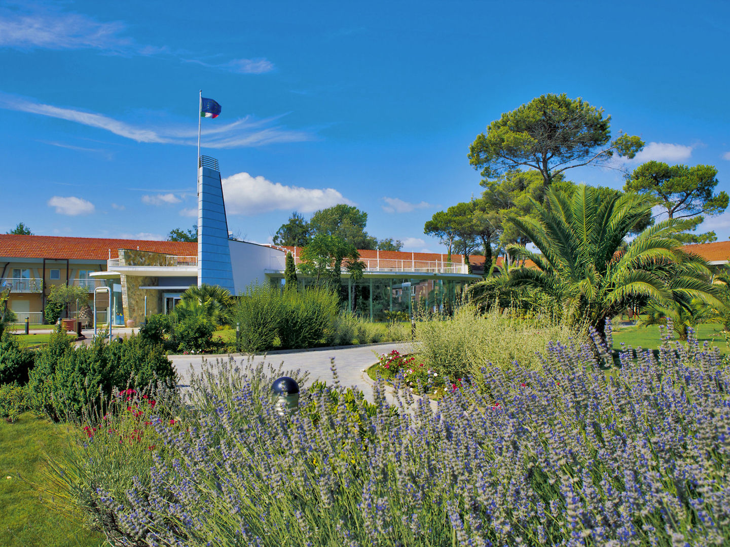 Mercure Tirrenia Green Park