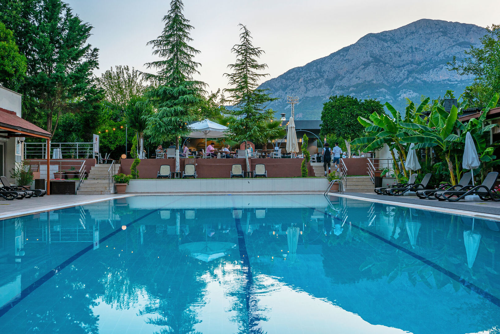Rose Resort Hotel