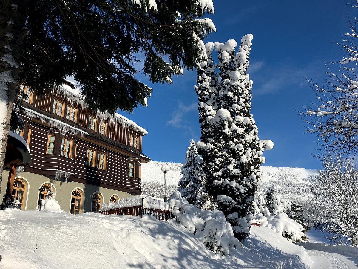 Alpský hotel