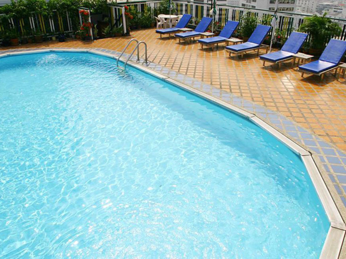 Bangkok Cha-Da Hotel