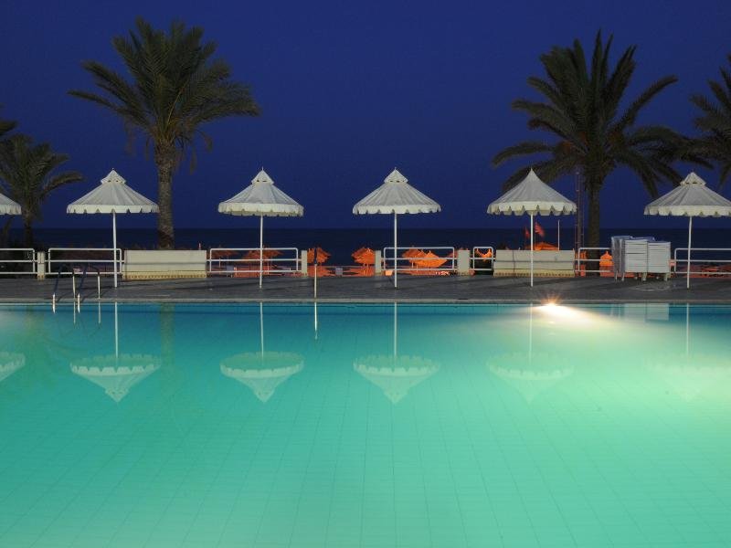 PrimaSol Omar Khayam Resort