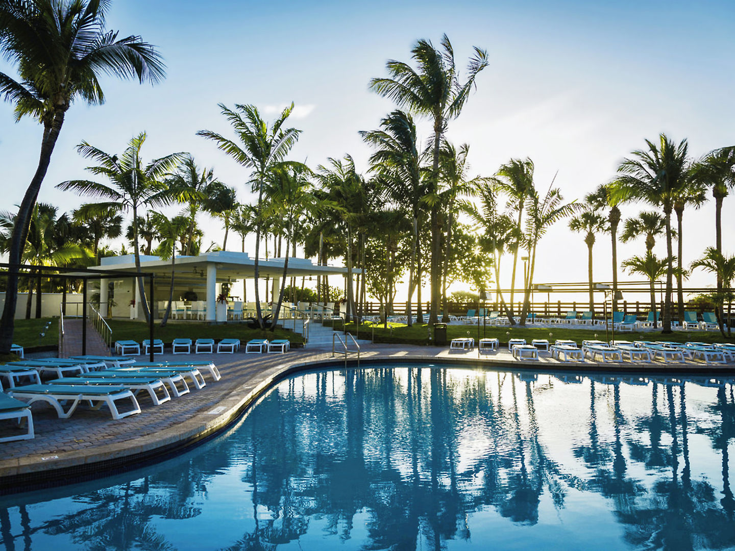 Hotel Riu Plaza Miami Beach