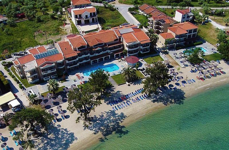 Rachoni Bay Resort