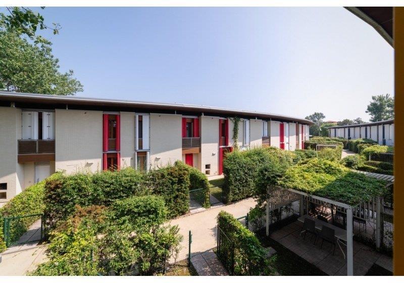 Les Maisonettes