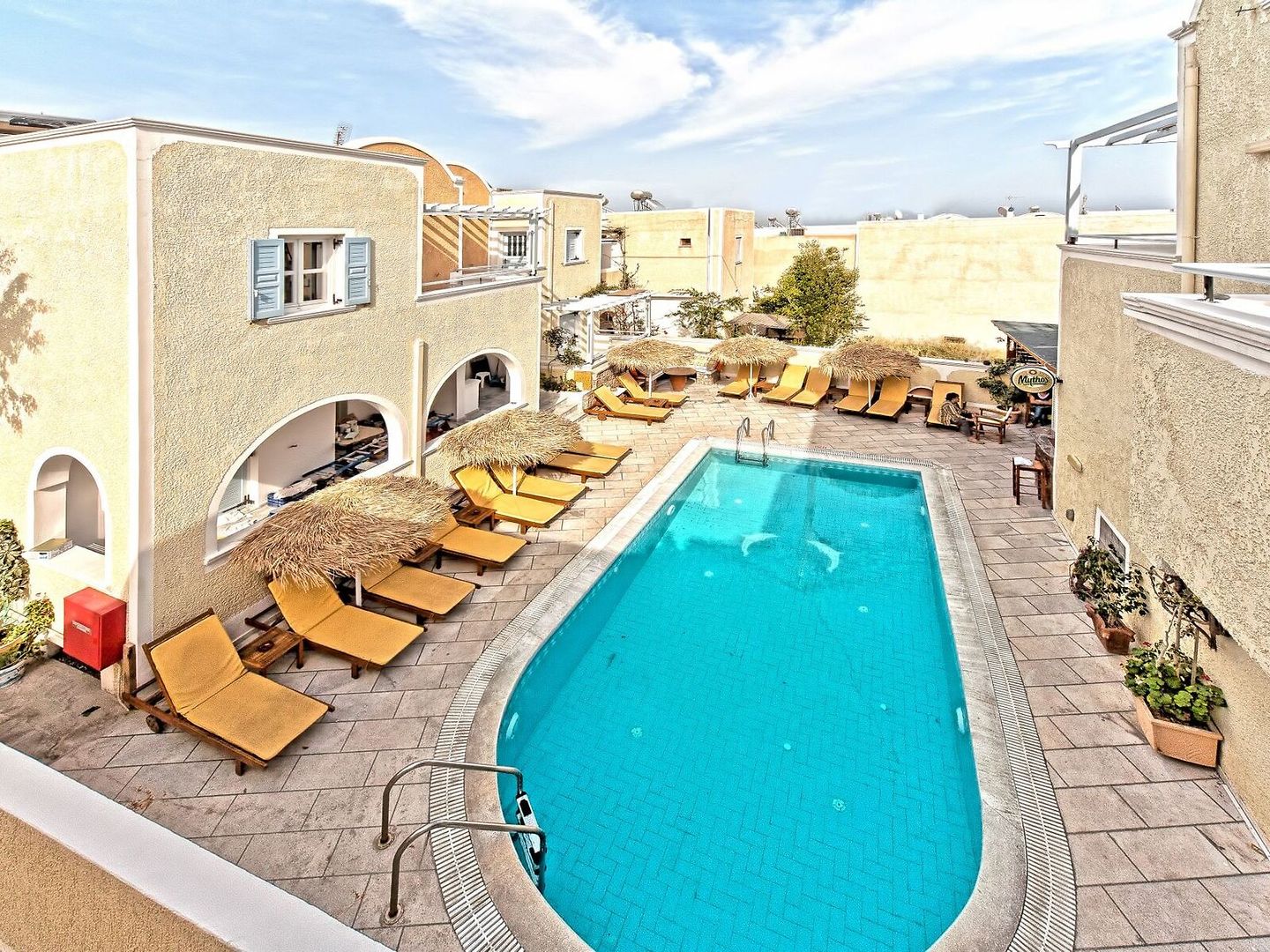 Sellada Apts