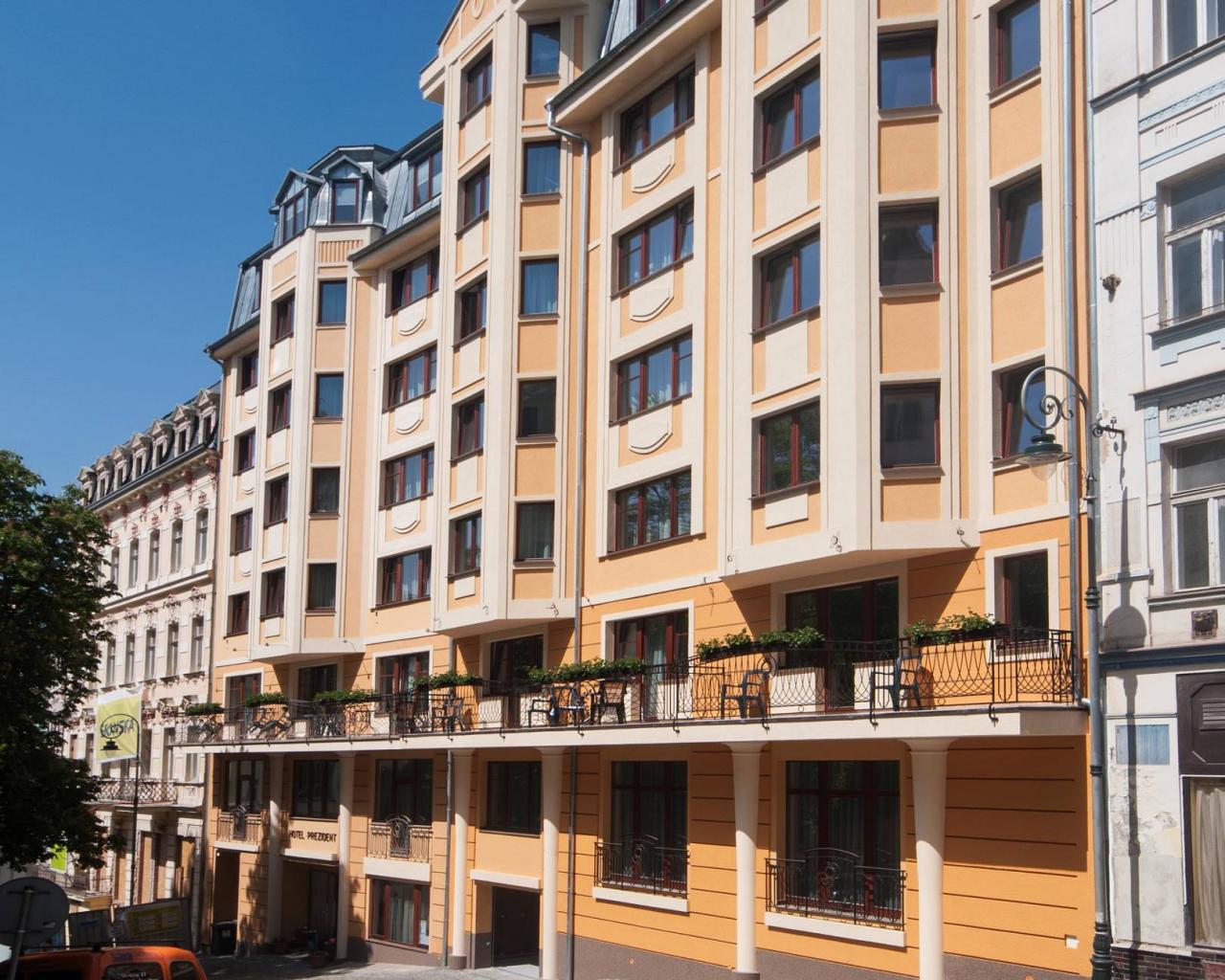 Luxury Spa & Wellness Hotel Prezident