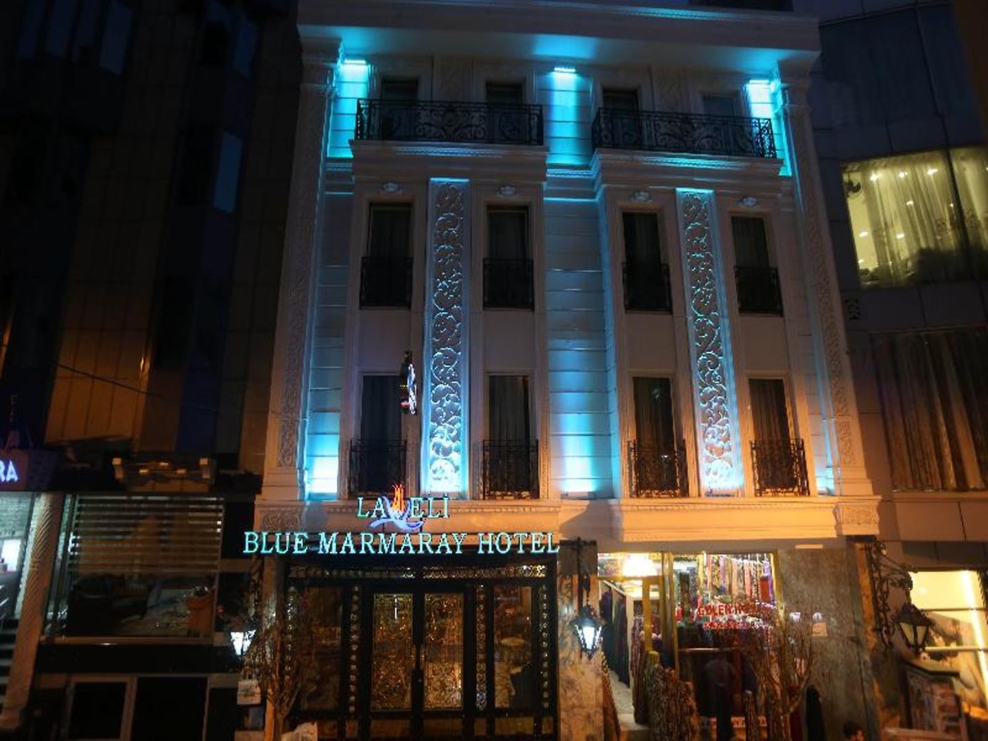 Laleli Blue Marmaray