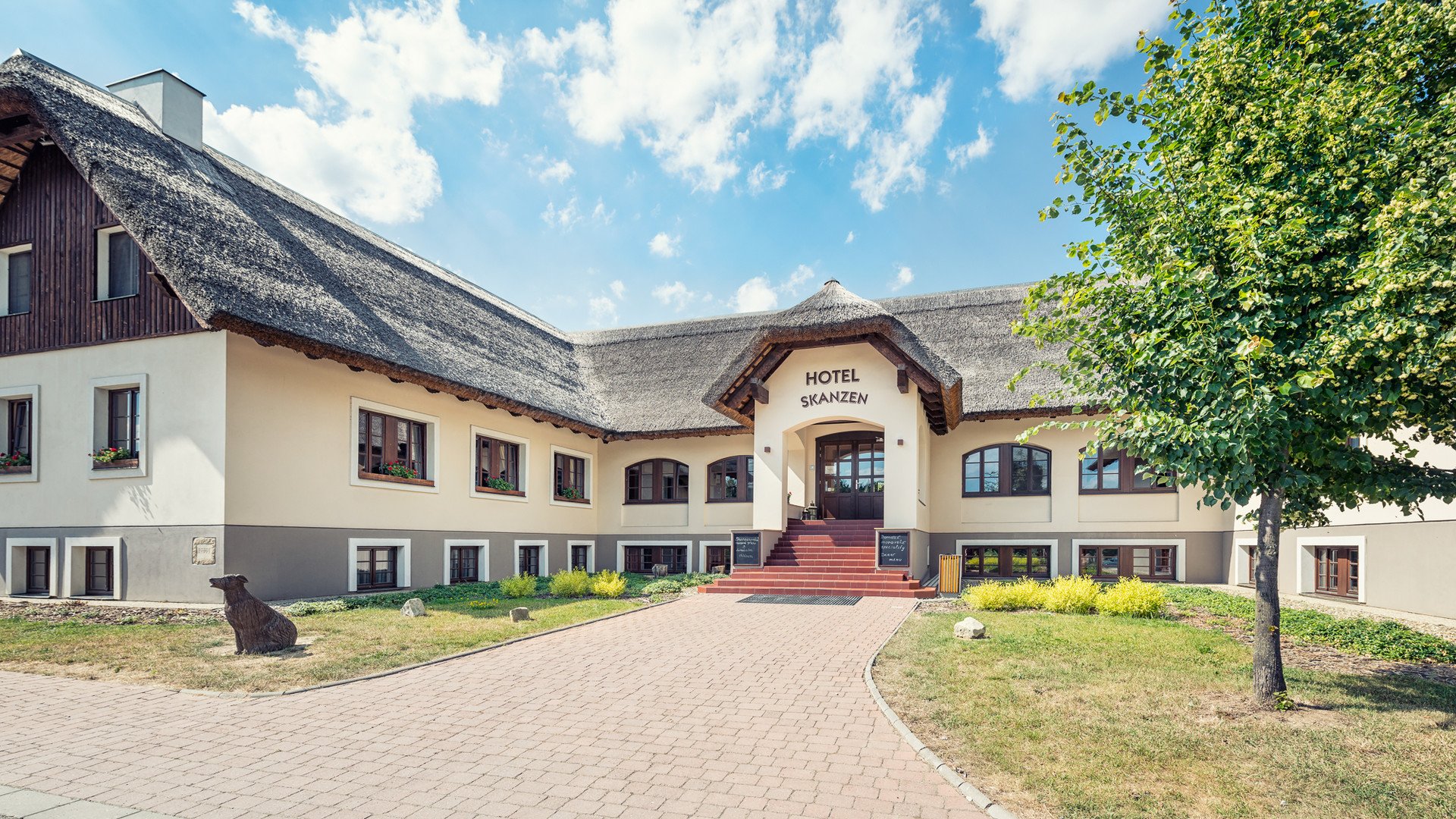 Hotel Skanzen