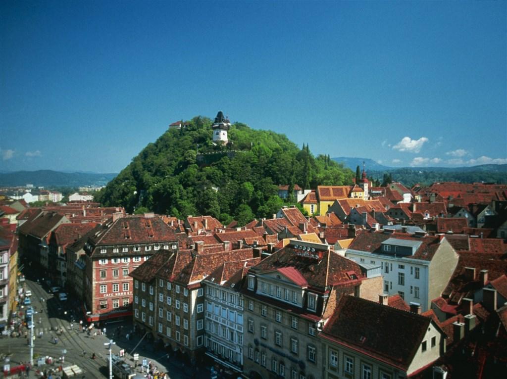 Velikonoce ve Štýrsku rychlovlakem Railjet