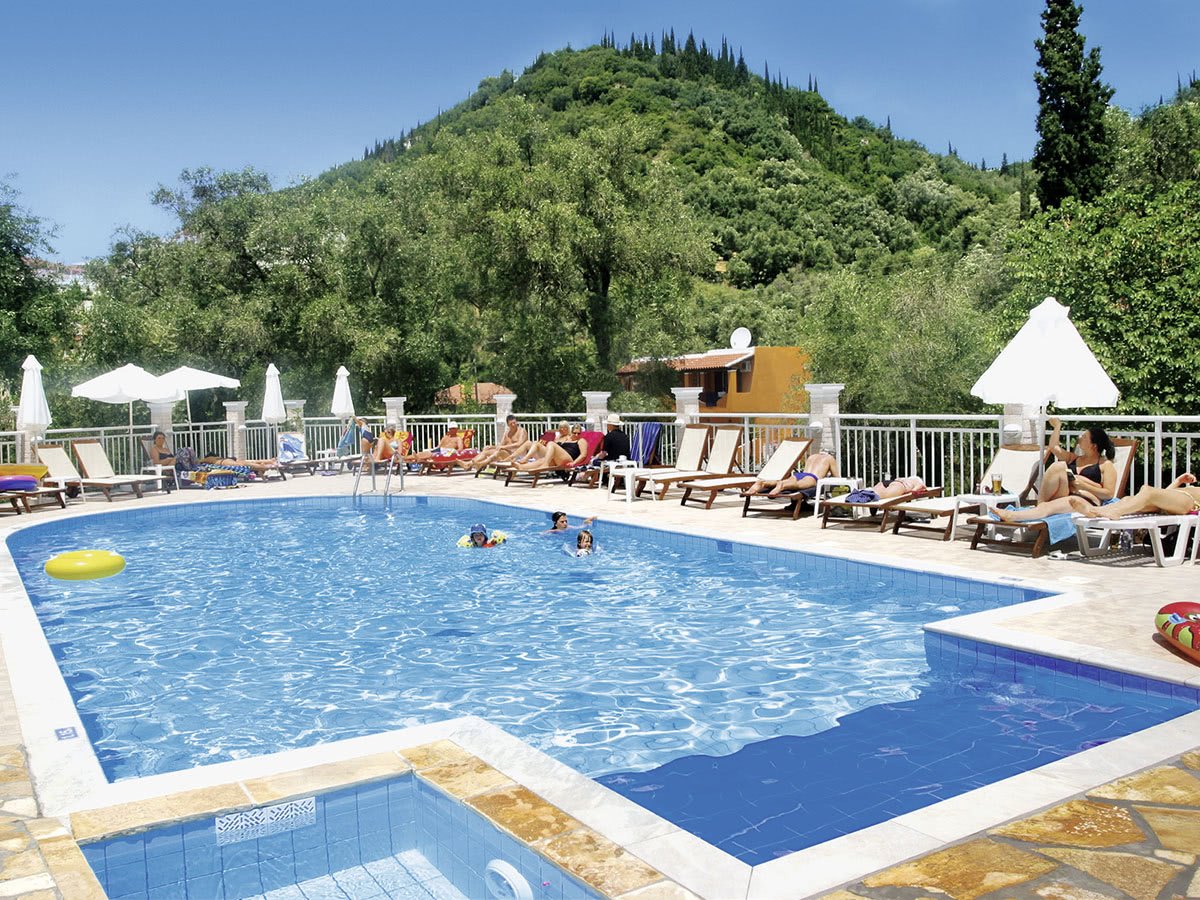 Angelica Apartment Hotel