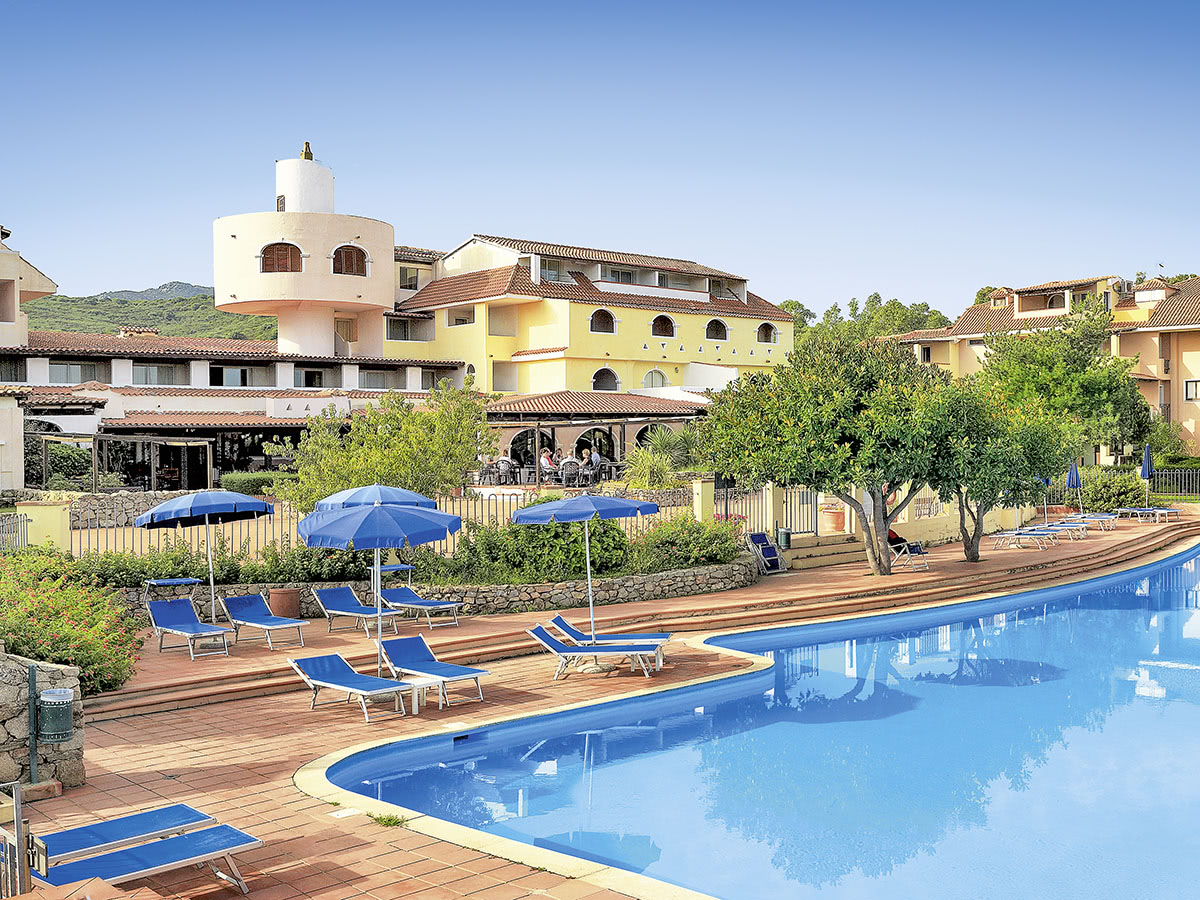 Colonna Beach Hotel