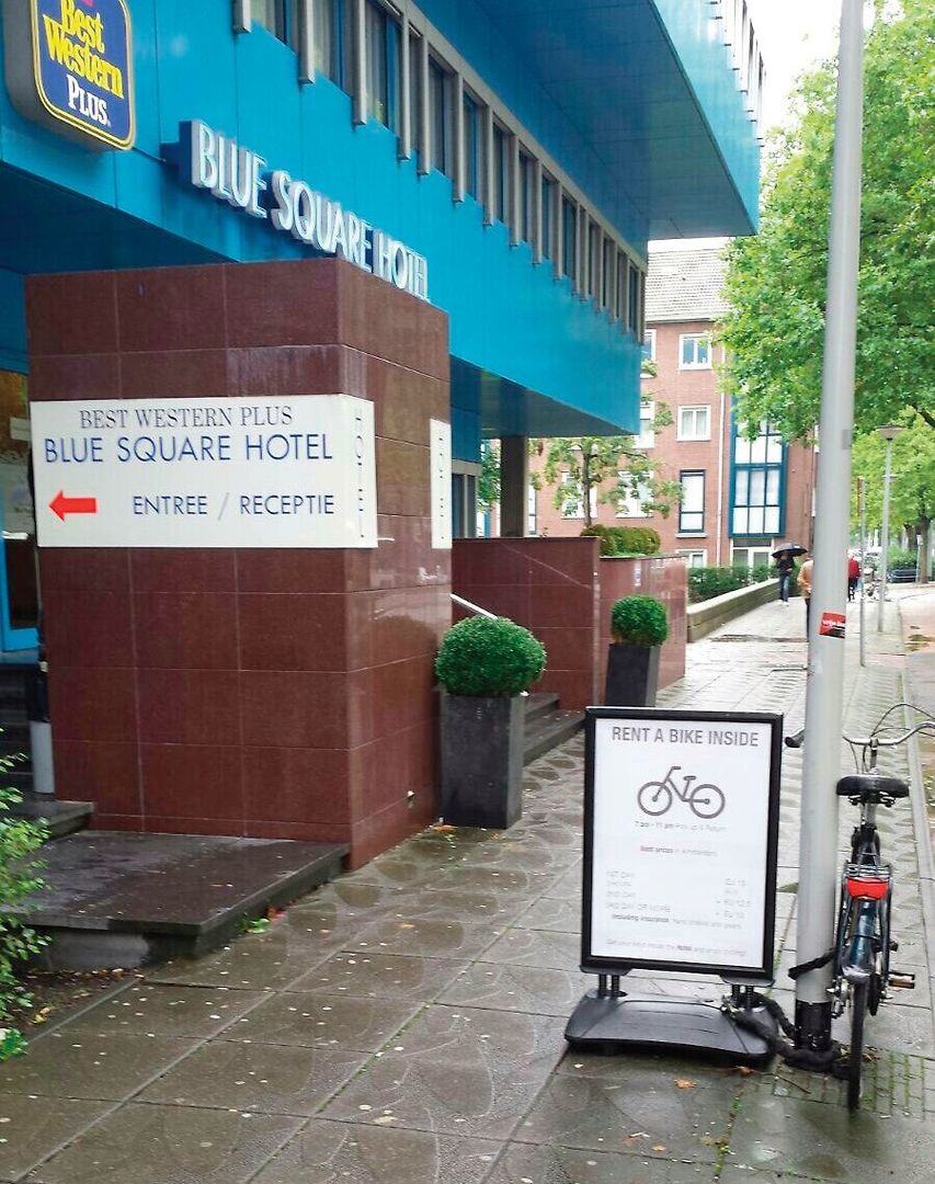 Hotel Xo Blue Square