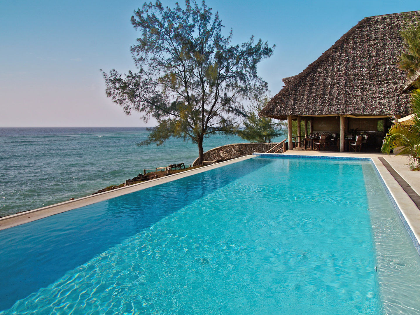 Sunshine Marine Lodge