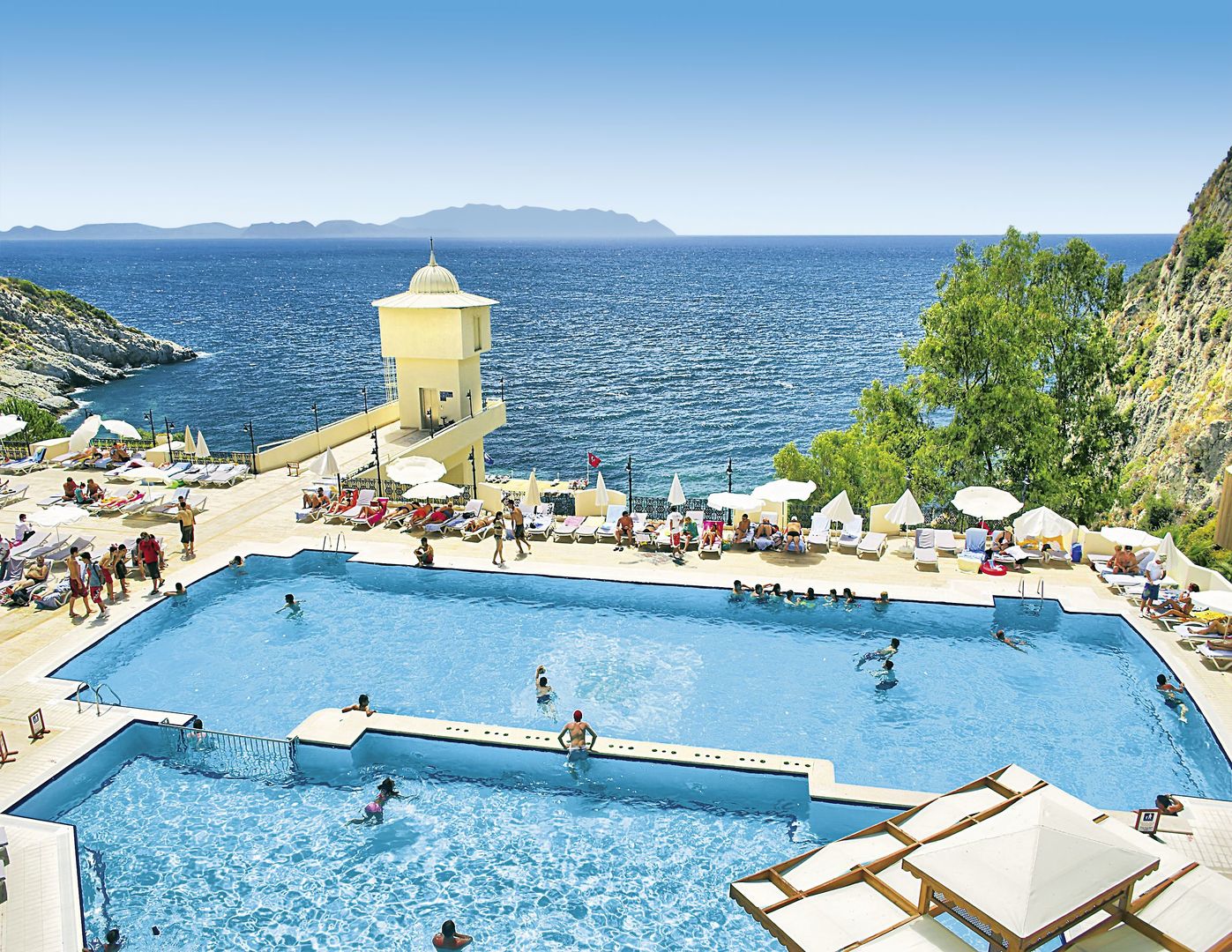 Hotel Ladonia Adakule