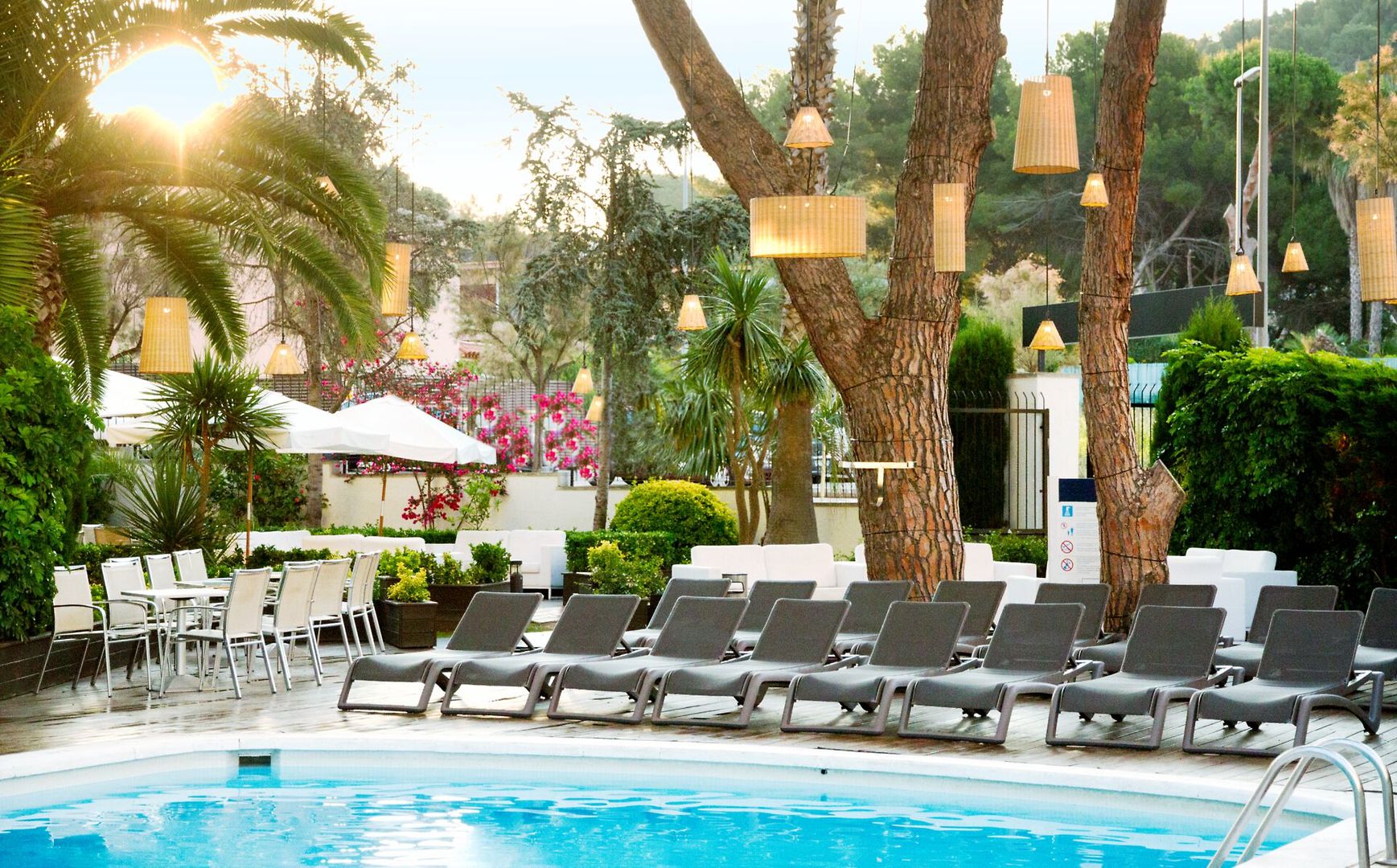 HOTEL ALEGRIA FENALS MAR