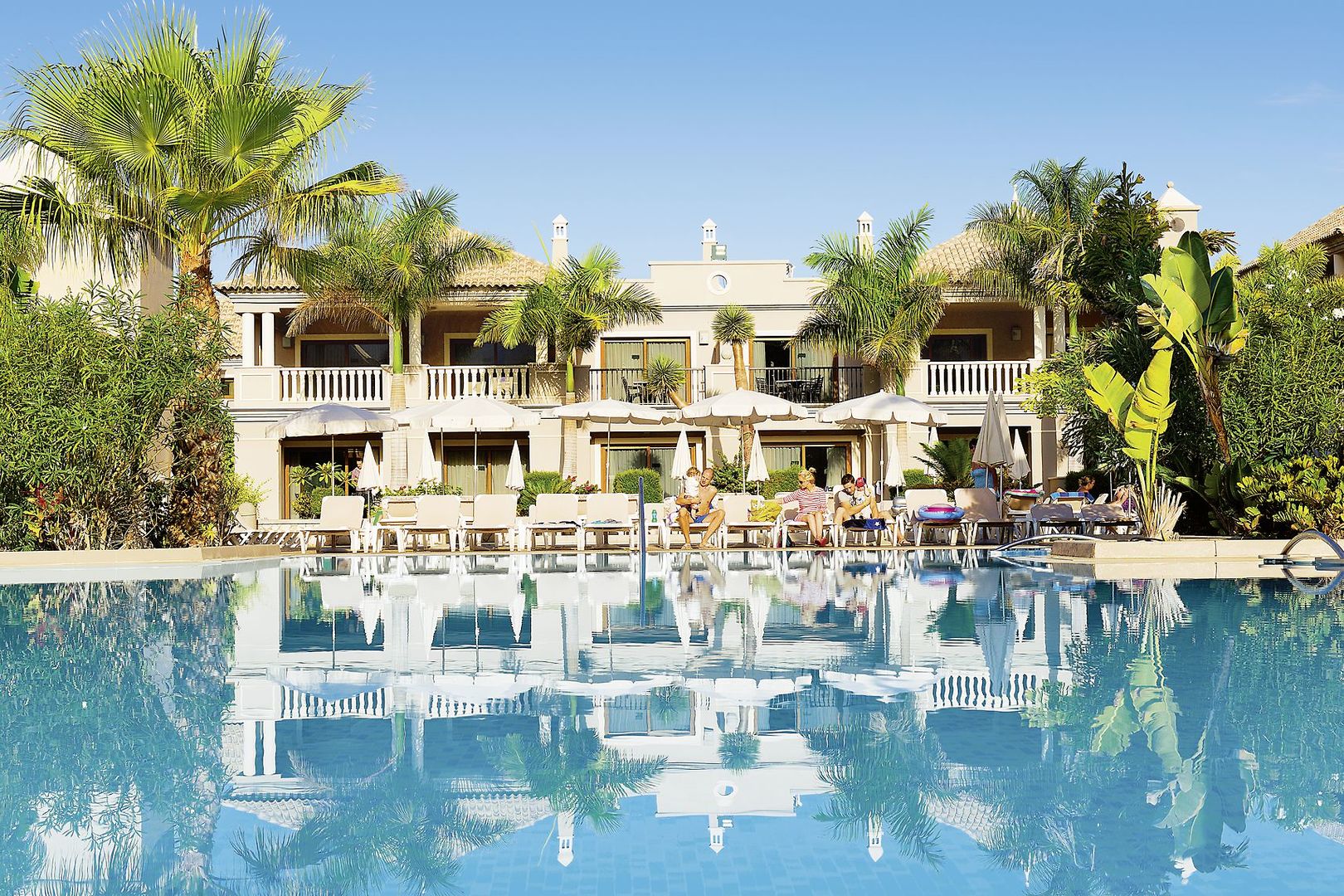 Marylanza Suites & Spa