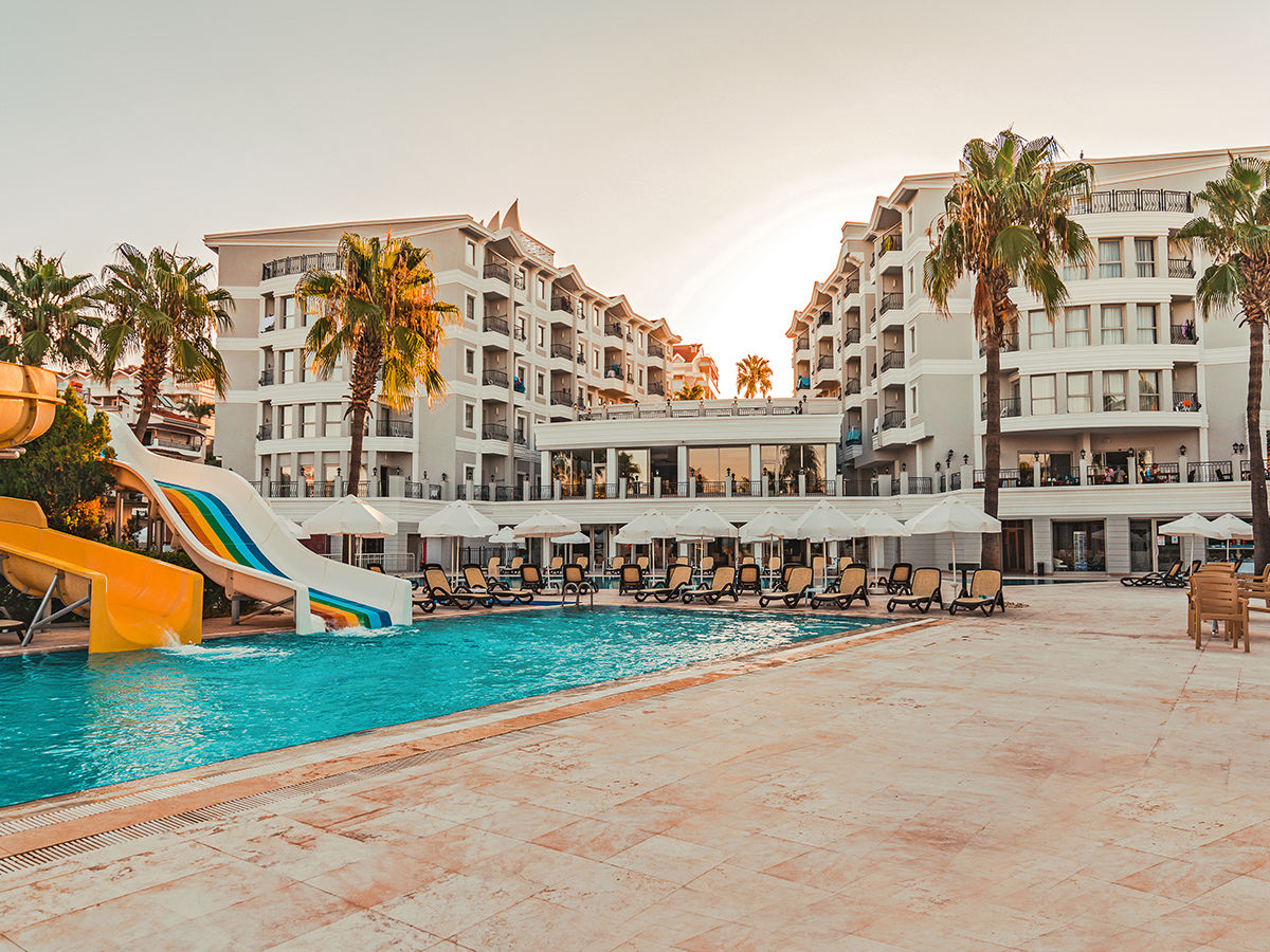 Royal Atlantis Beach