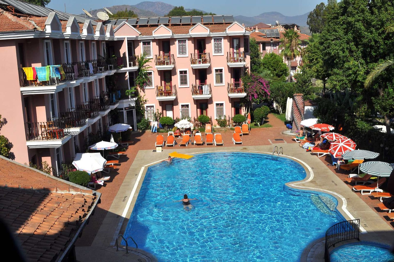 Hotel Günes