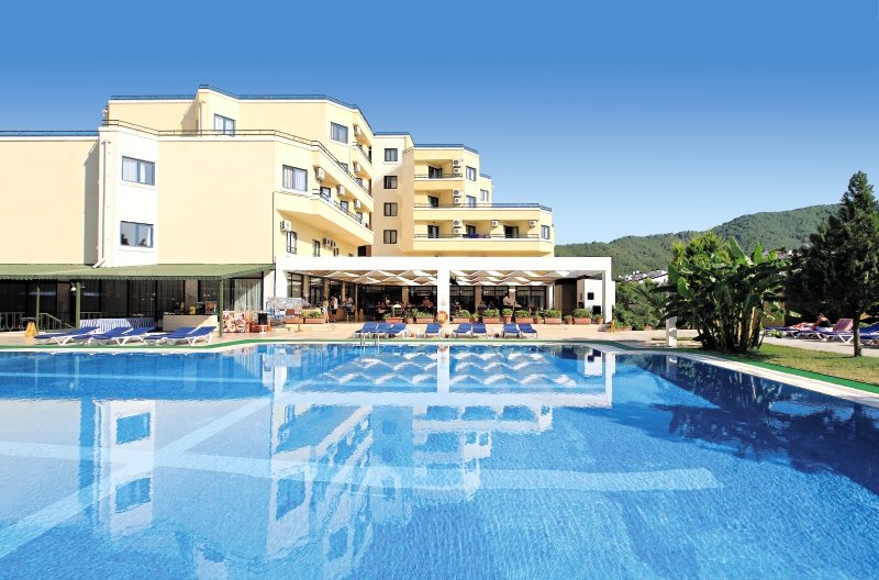 Idas Club Hotel 