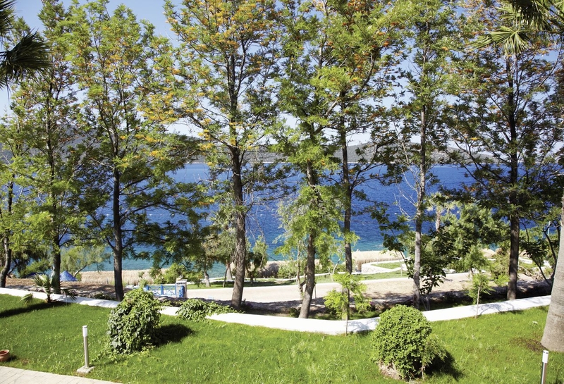 Bodrum Holiday Resort & Spa