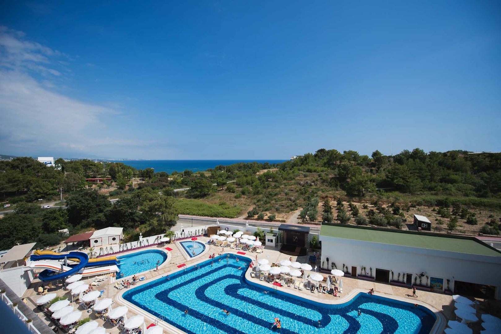 Oz SUI Resort Hotel