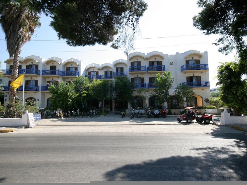 Theodorou Beach