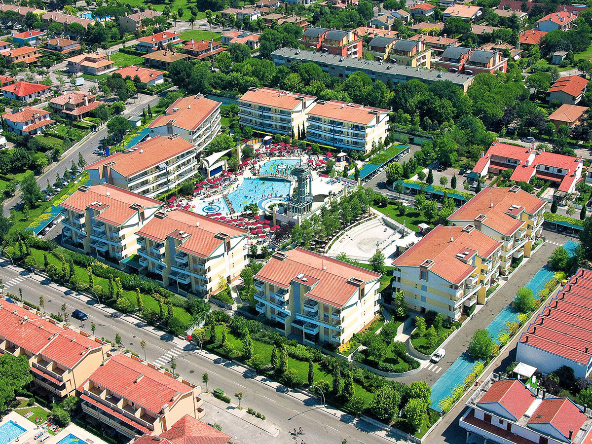 Villaggio Planetarium Resort