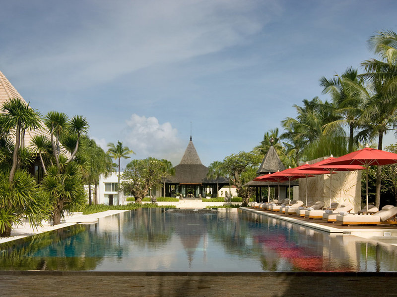 The Royal Santrian Luxury Beach Villas