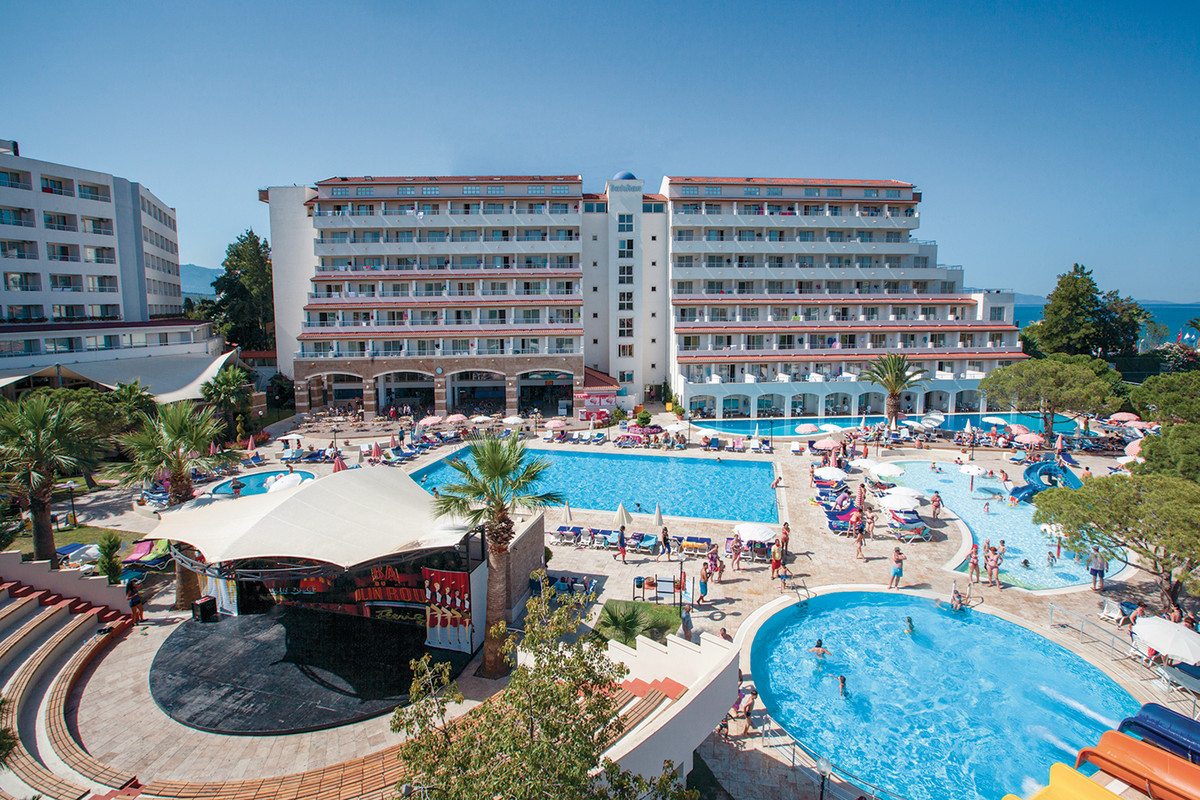 Batihan Beach Resort & Spa