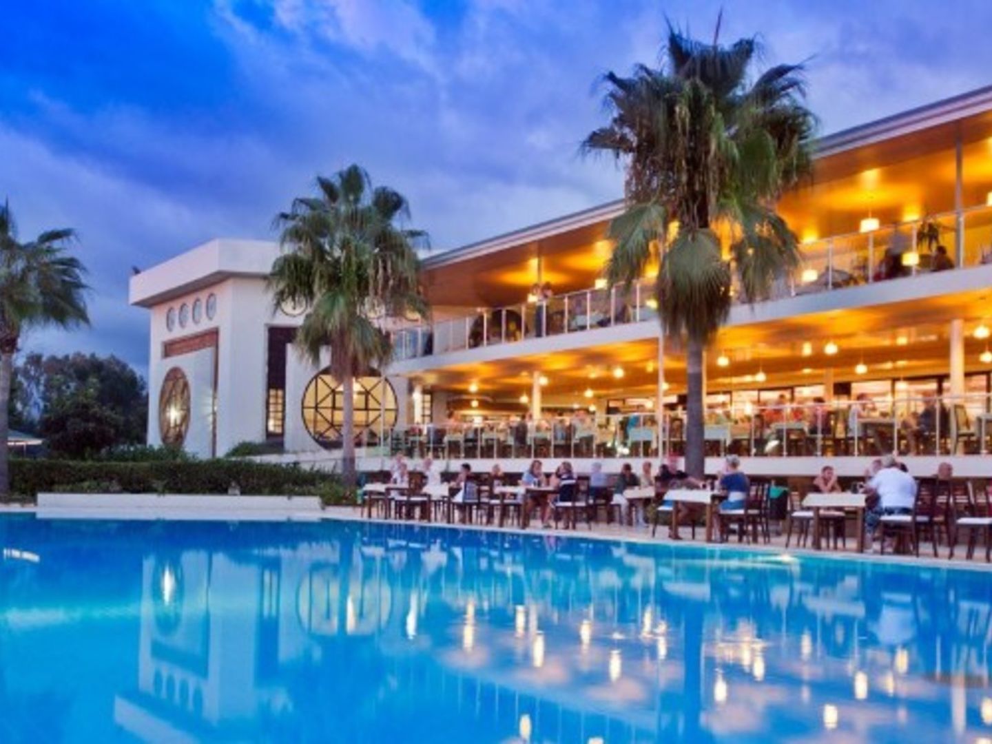 MC Beach Resort Hotel