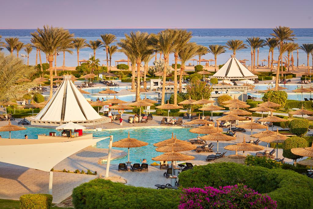 Hotel Coral Sea Water