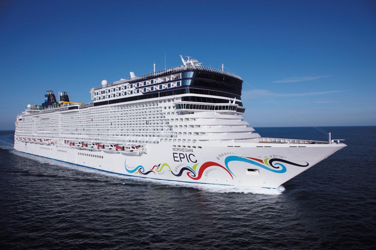 Francie, Španělsko, Itálie, Řecko, Černá Hora, Chorvatsko z Marseille na lodi Norwegian Epic