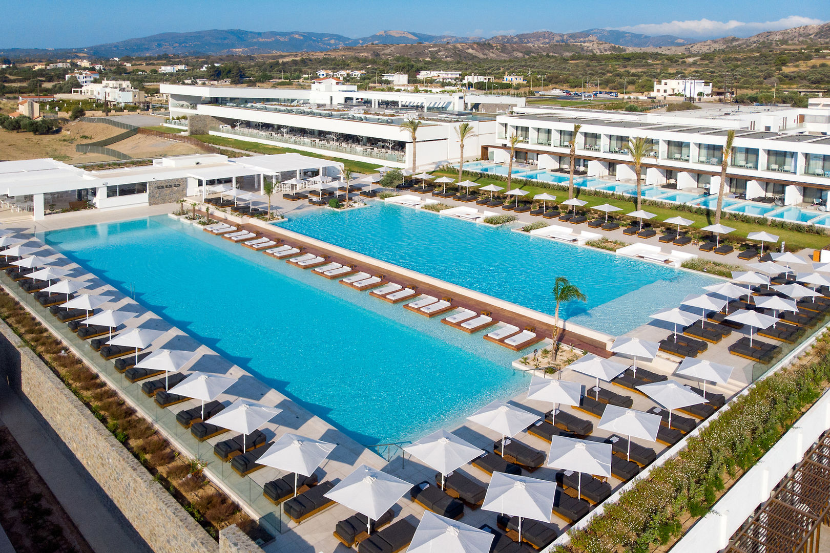 Gennadi Grand Resort