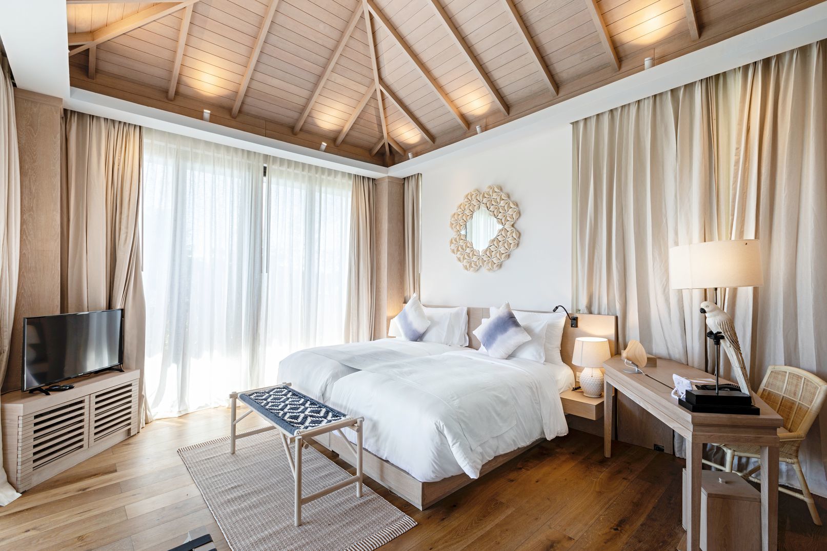 Cape Fahn Hotel