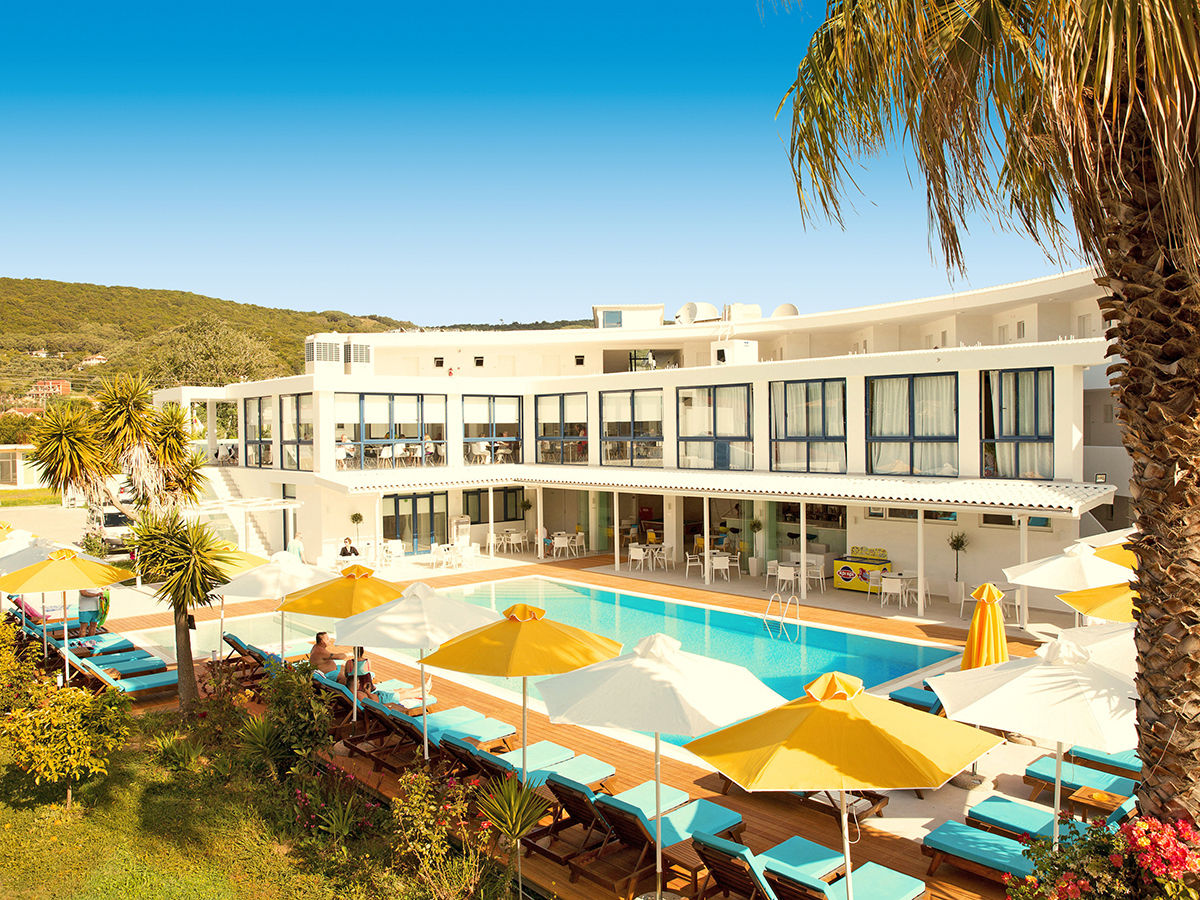 Nasos Hotel