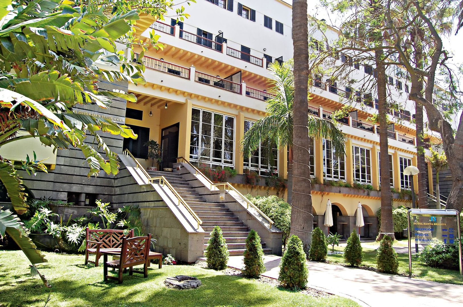 Hotel Escuela San. Brigida
