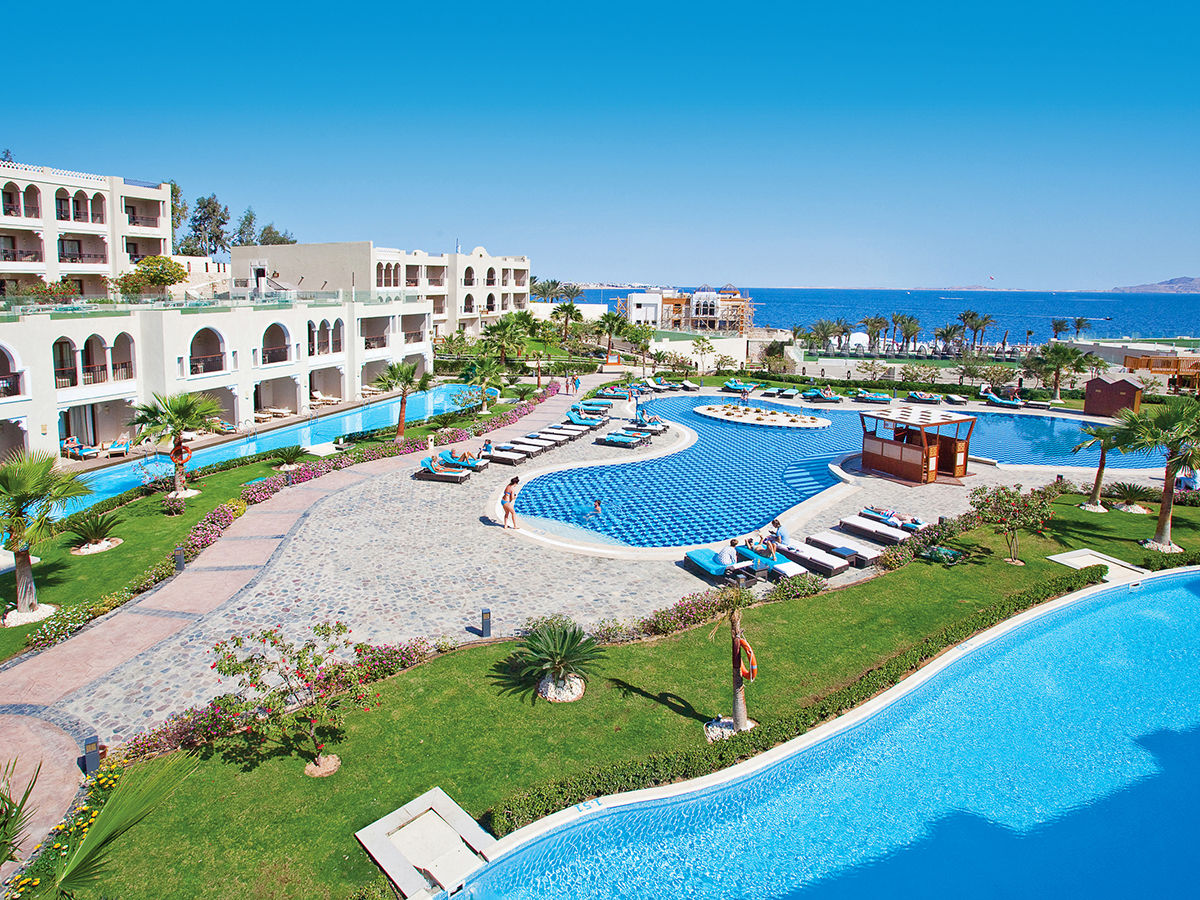 SUNRISE Arabian Beach Resort