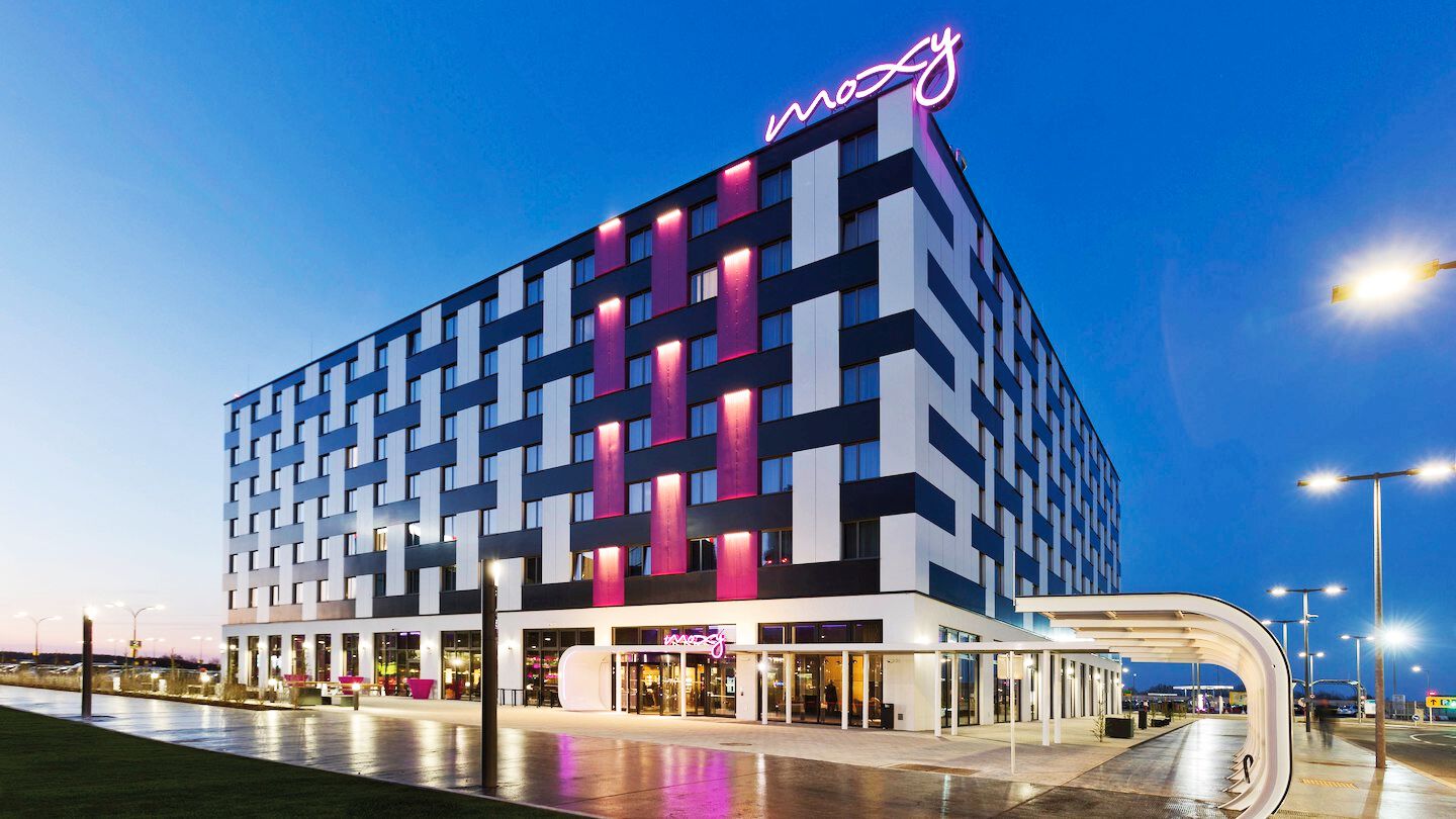 Moxy Vienna Airport 