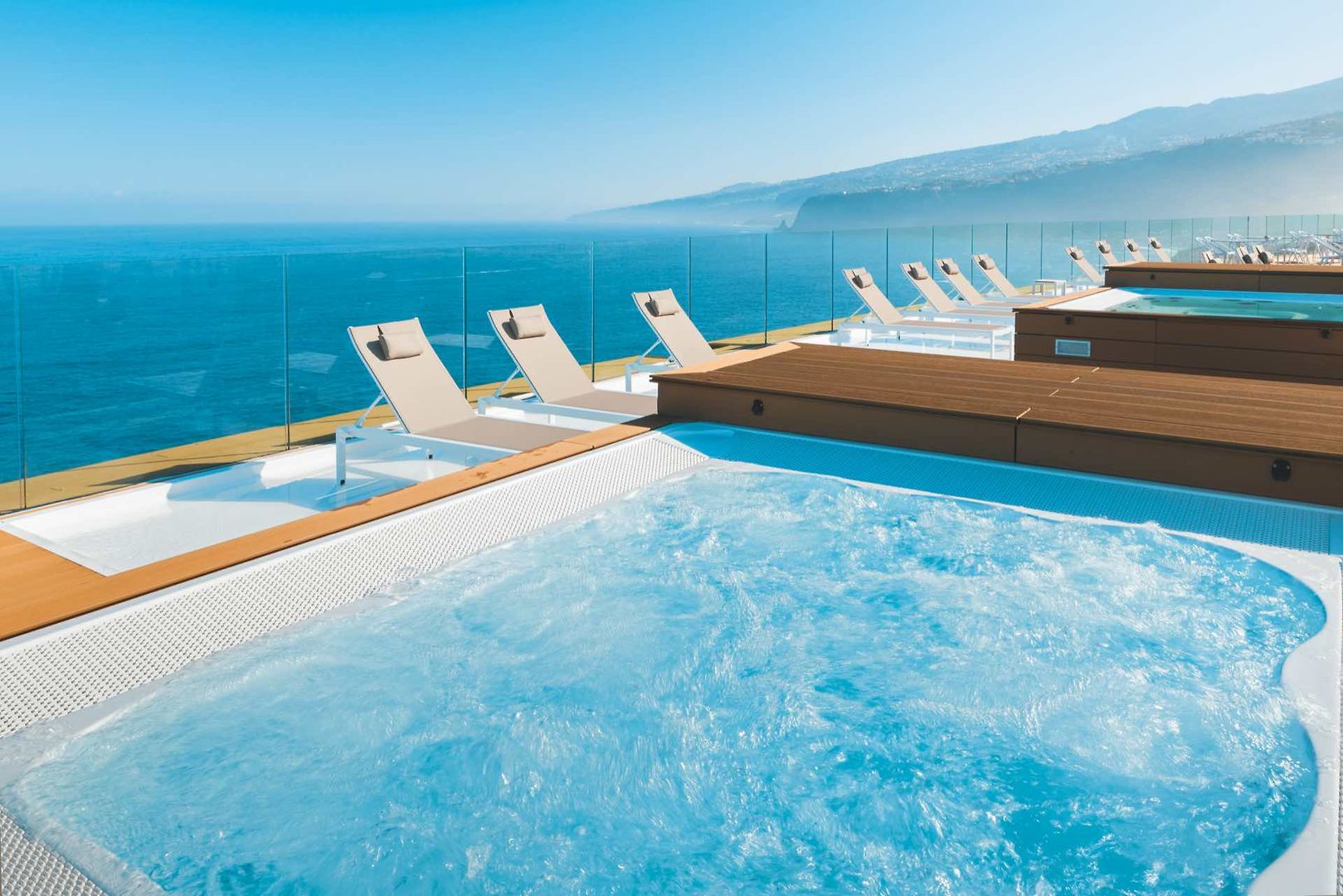 Atlantic Mirage Suites & Spa