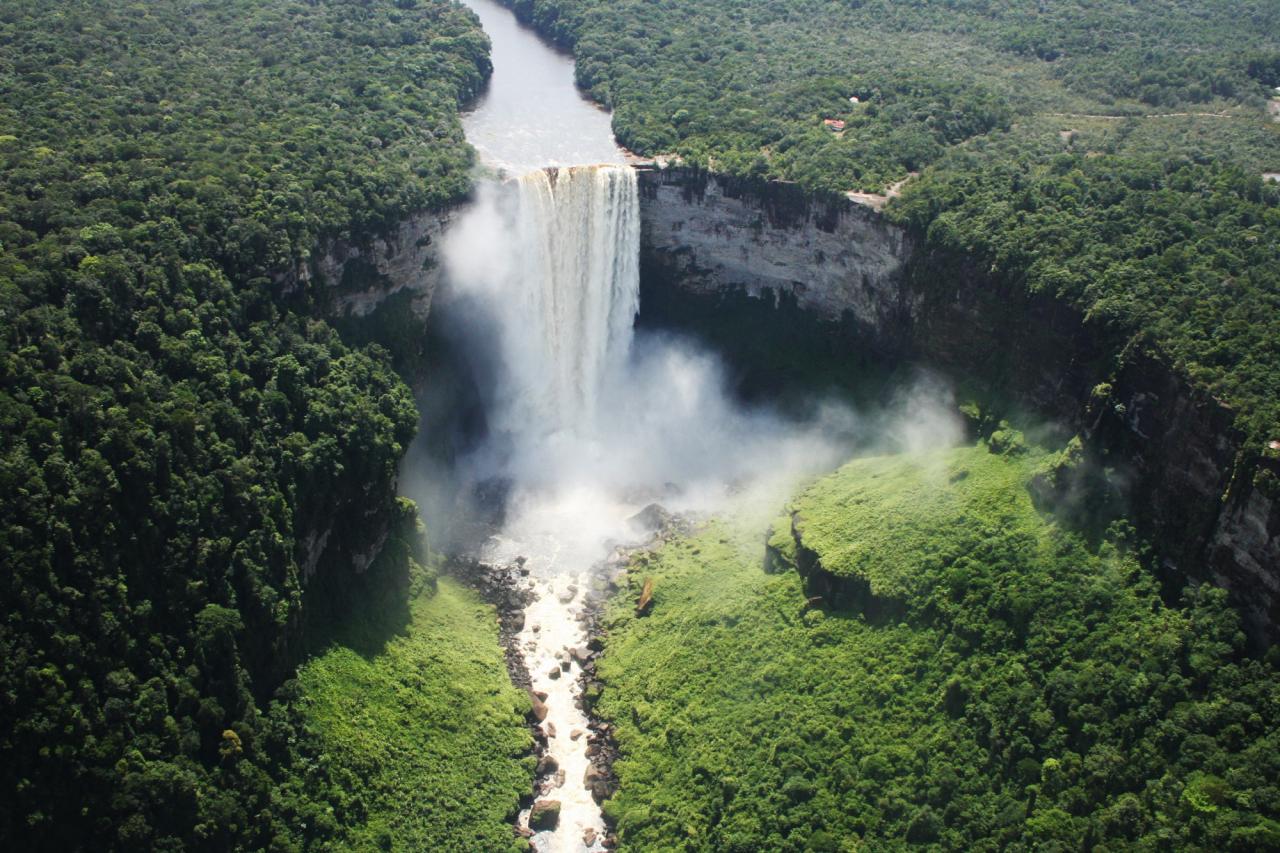 Surinam, Guyana, Venezuela, Kolumbia, Ekvádor (Expedition)