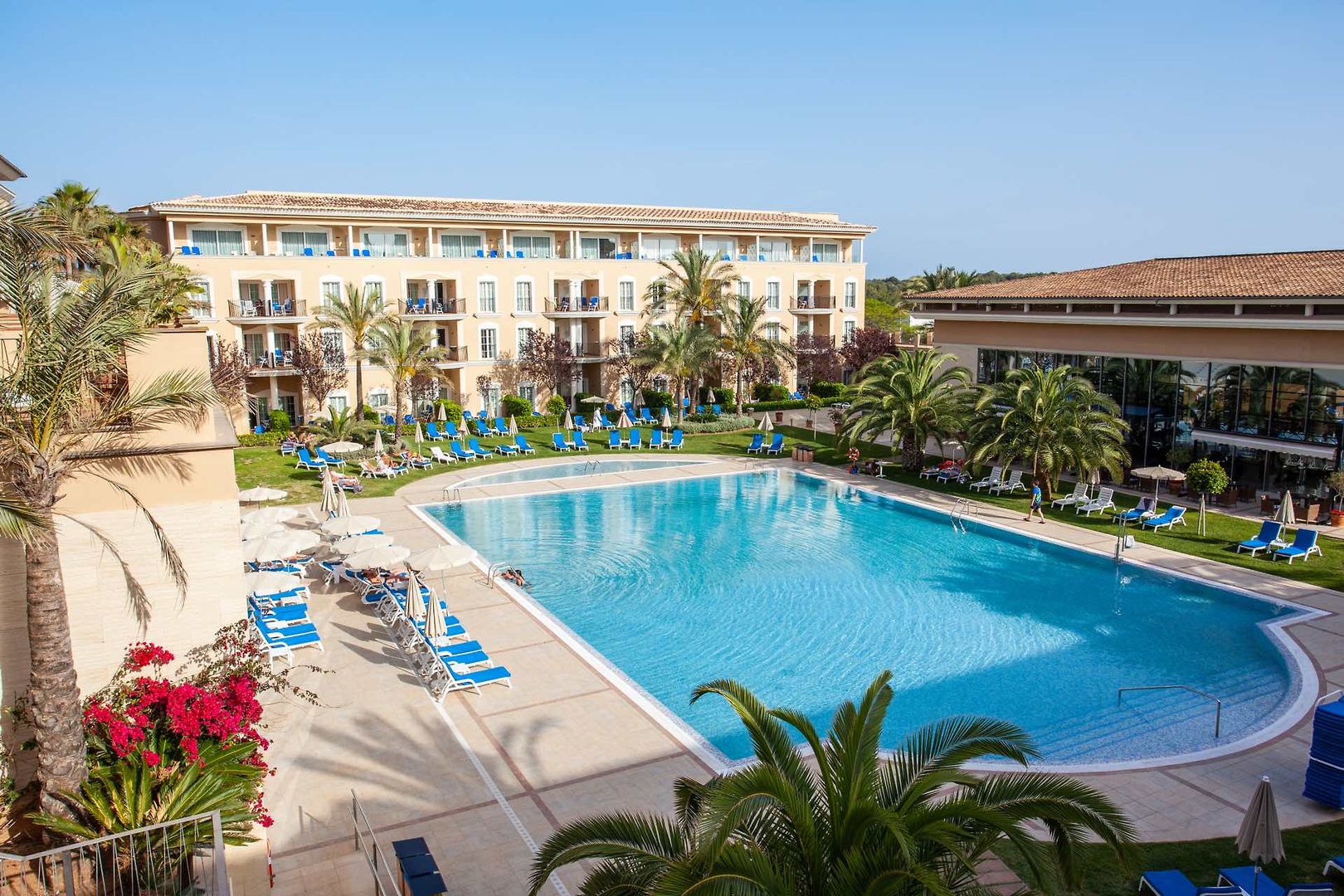 Grupotel Playa de Palma Suites