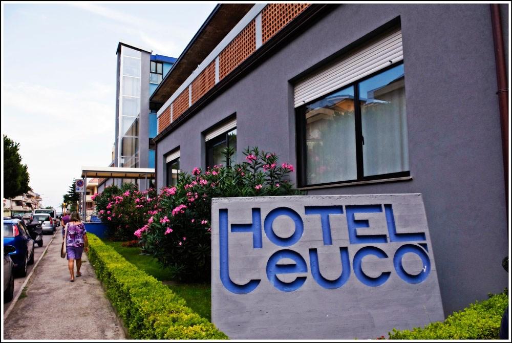 Leuco
