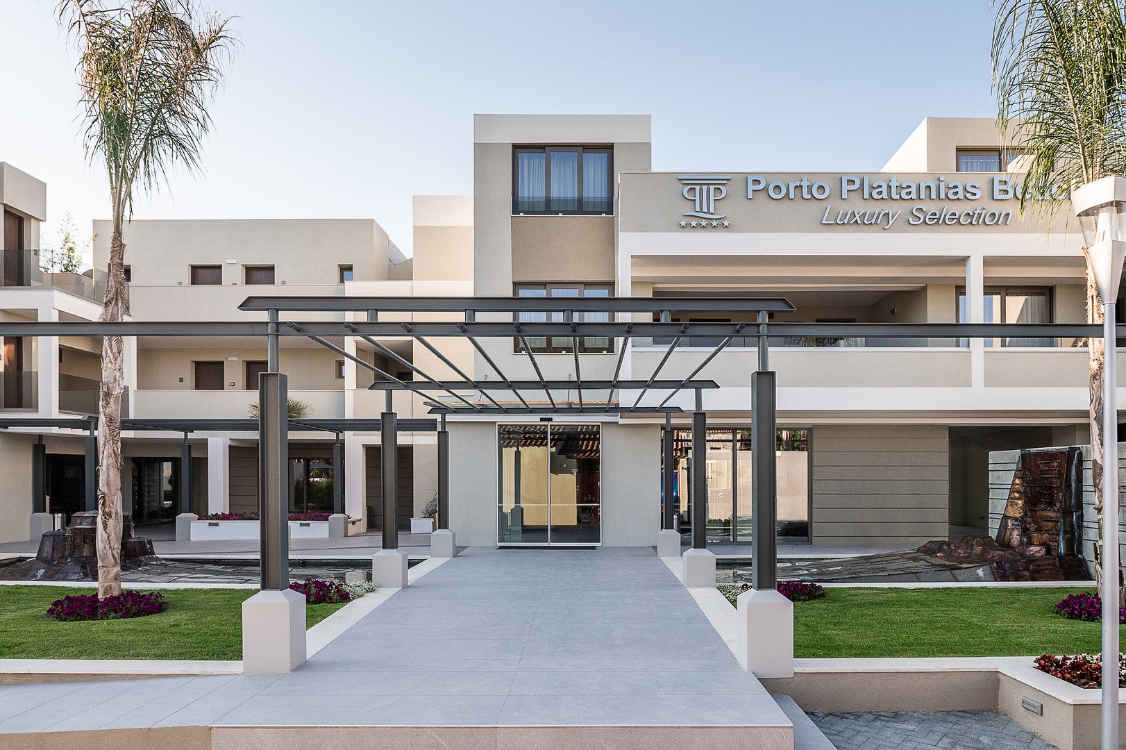 Porto Platanias Beach Resort And Spa