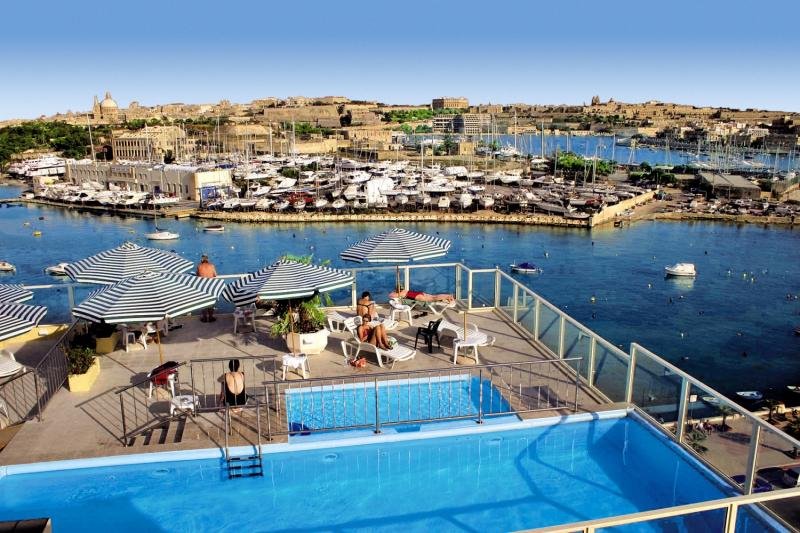 Bayview Hotel by ST Hotels