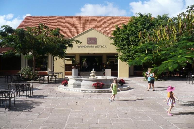 Viva Wyndham Azteca